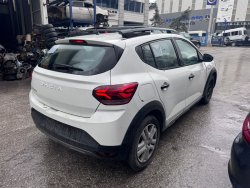 Dacia Sandero Stepway 3 Beyaz Renk Çıkma Kesme Tavan